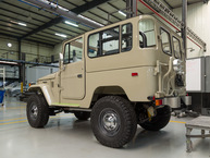The FJ Company - 1981 FJ40 338155 Beige - Restoration - Assembly